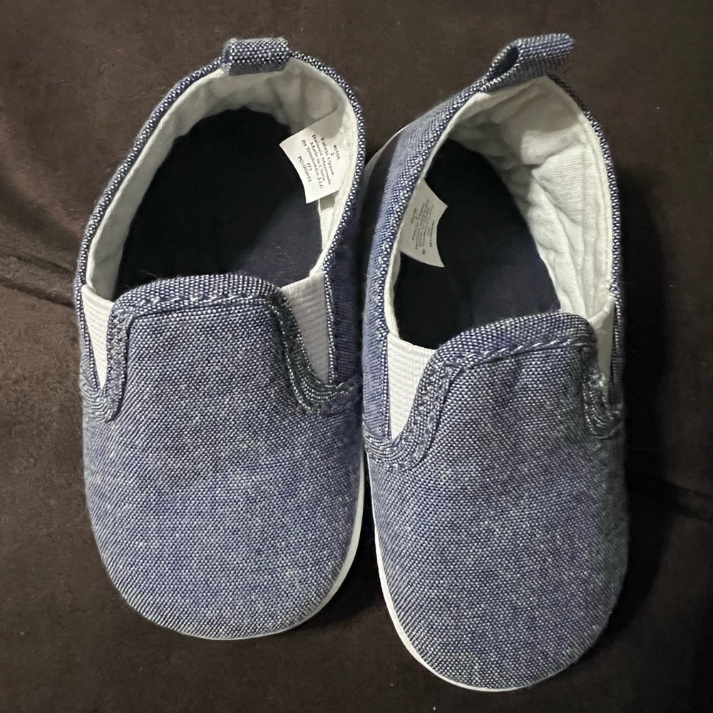 Infant blue cloth Slip-On Shoes with elastic. Size 2